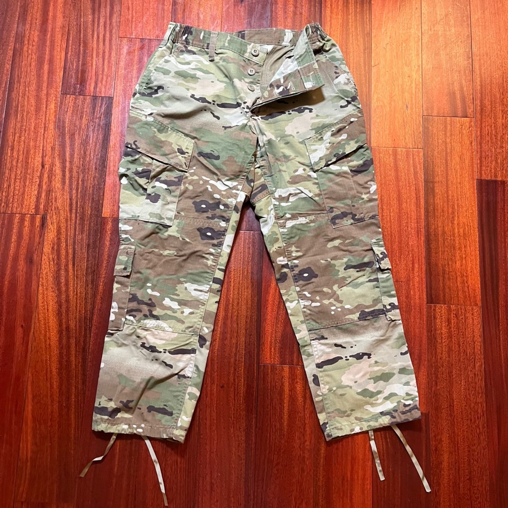 US Military OCP Combat Pants Womens 31x28 Multicam Camo NSN 8415-01-623-3396
